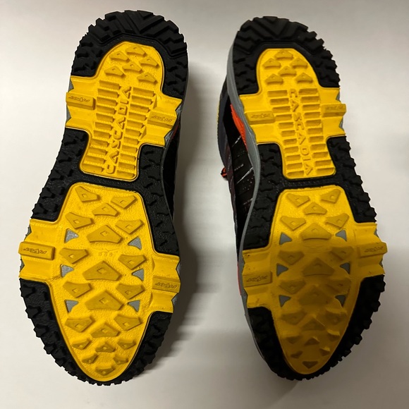 Men’s Brooks Cascadia 11 Trail Running Shoes (Like-new) - Picture 5 of 6